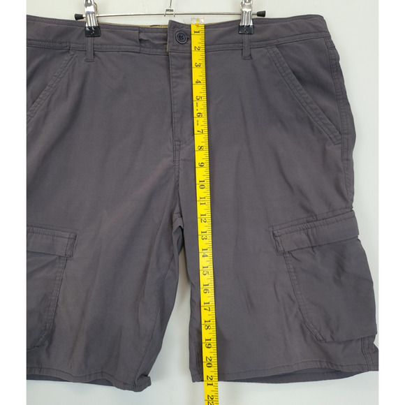 Weatherproof Cargo Utility Shorts Zip Pockets Men 36 Gray Techwear Normcore - Picture 3 of 11